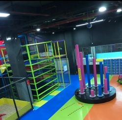 -蹦贝运动中心·蹦床·攀岩·闯关(龙岗店)