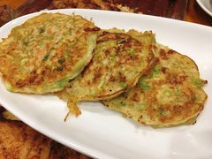 西葫芦饼配酸奶-TUK土耳其餐厅·下午茶(卢湾店)