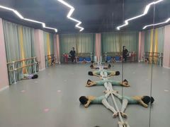 -雅米拉艺术中心(少儿舞蹈培训)