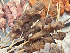 -哈尔滨小酒馆·鲜肉现穿自助烧烤(康新花园店)