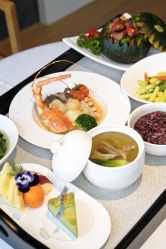 -馨月汇·一悦馨香月子中心(前滩店)