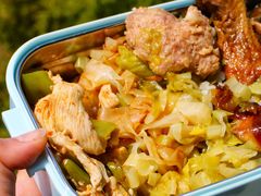 -同济大学本部学苑饮食广场