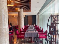 -粤尚腾香居中餐厅(首都机场希尔顿店)