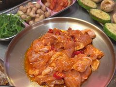 -围炉肉舍•炭烤活鳗•丹东海鲜烤肉(步行街店)