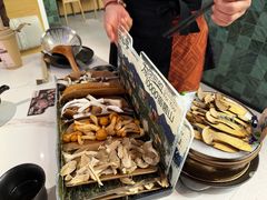 -芸山季·云南山珍菌火锅(南翔印象城MEGA店)