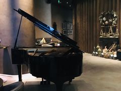 -wineapp葡萄酒餐吧(外滩金融中心店)