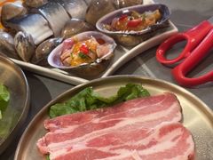 -围炉肉舍•炭烤活鳗•丹东海鲜烤肉(步行街店)