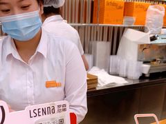 -罗森尼娜(德思勤店)