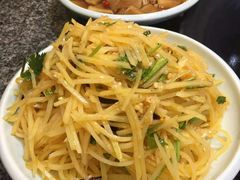 -山里屯铁锅炖(哈尔滨中央大街店)