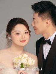 -Mu慕婚纱摄影·超级工作室