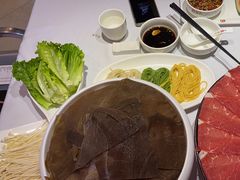 -德天肥牛海鲜火锅(城西银泰店)