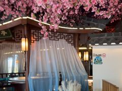 -荷塘秋月·本帮江浙菜(国权路店)