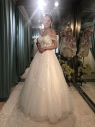 -LANYI COUTURE高级婚纱礼服改衣店