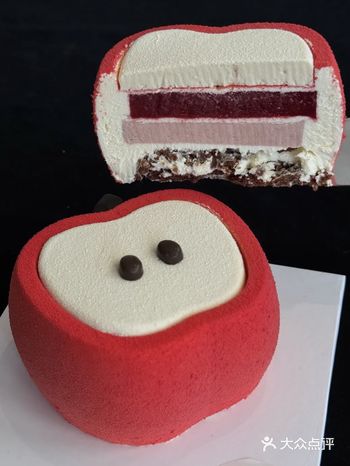 天呐！巨精致的苹果蛋糕！特别好看也好吃