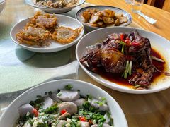 -芦茨金富饭庄·25年老字号·专做稻草鸡