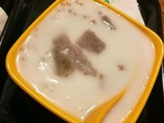 芋头椰汁西米露-七七家的糖水店(南湾街1号店)