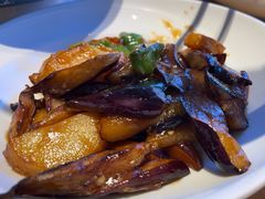 -关东小磨东北菜(上海长风大悦城店)
