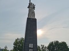 -侵华日军南京大屠杀遇难同胞纪念馆-停车场