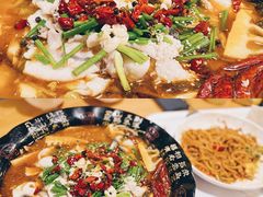 -叁个大叔的面隔壁烧烤(崇和路店)