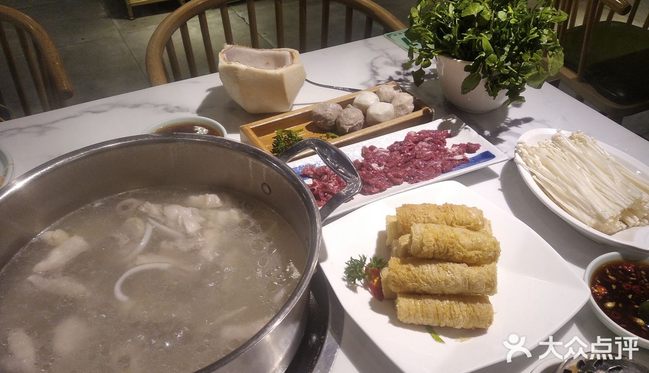 一家值得N刷的椰子鸡火锅