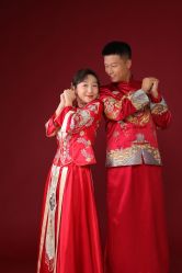 -布丁婚纱摄影工作室