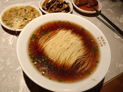 -松鹤面馆·古法焖肉面(观前店)