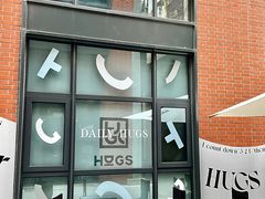 -HUGS coffee(东区店)