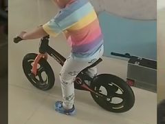-稚马儿童平衡车自行车俱乐部