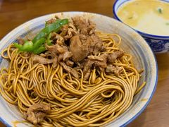 肉丝干拌面-何盈记(中坝南路店)