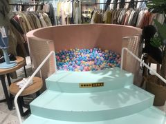 -COCO&DEZOm(CityOn熙地港店)
