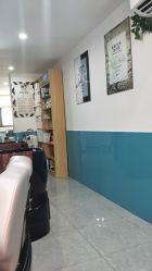 -黑奥秘脱发白发中心