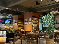 -JINNS锦时 steak&pizza(浸信会礼拜堂旧址店)
