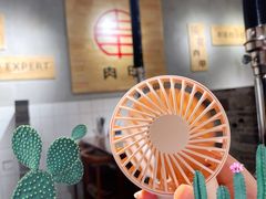 -肉甲韩国木炭烤肉(新壹街1店)