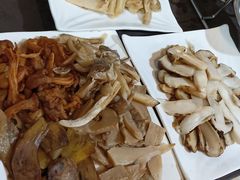 -蘑统田下·野生菌火锅