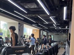 -威克健身游泳(万菱汇店)