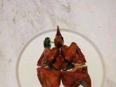 红烧乳鸽-汤城小厨(西直门凯德MALL店)