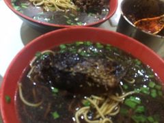 -小龙大肉面馆
