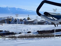 -丝绸之路山地度假区滑雪场