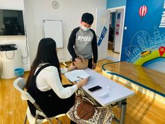 -蓝话筒·少儿成人演讲口才·主持朗诵·戏剧表演(大华第一坊店)