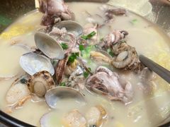 -五谷丰登农家院·地道胶东菜·海鲜烧烤(威海店)