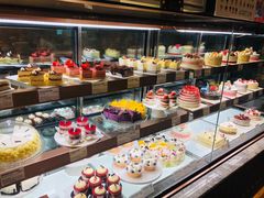 面包甜点陈列柜-多乐之日(颐堤港店)