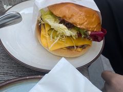 和牛三明治汉堡-RAC BAR(安福路店)