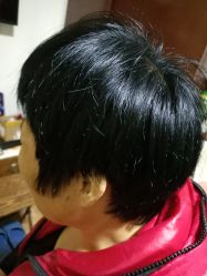 -一東造型烫发染发