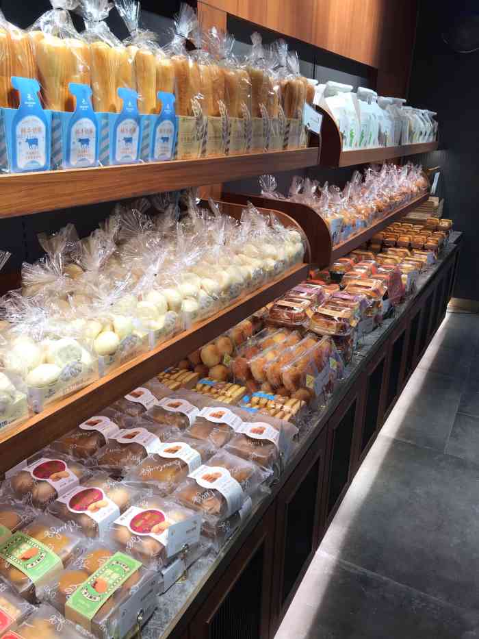 面包工坊南亚店