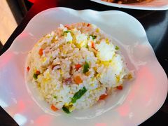 -天塔旋转餐厅