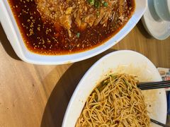 -严记小天府酸菜鱼(西四路店)