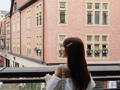 -钟书阁(松江泰晤士小镇店)