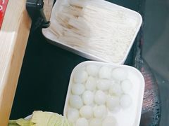 -鲁员外地锅鸡地锅鱼(古墩路店)