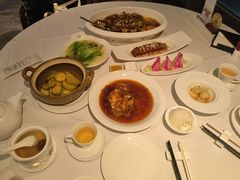 -粤财皇冠假日酒店·彩华轩中餐厅