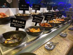 自助取餐区-怡咖啡海鲜自助餐厅(浦东香格里拉店)